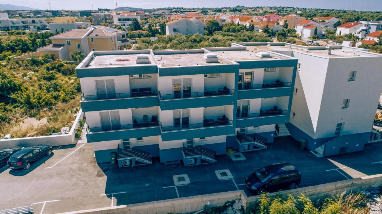 Apartment Bella Новаля Екстериор снимка