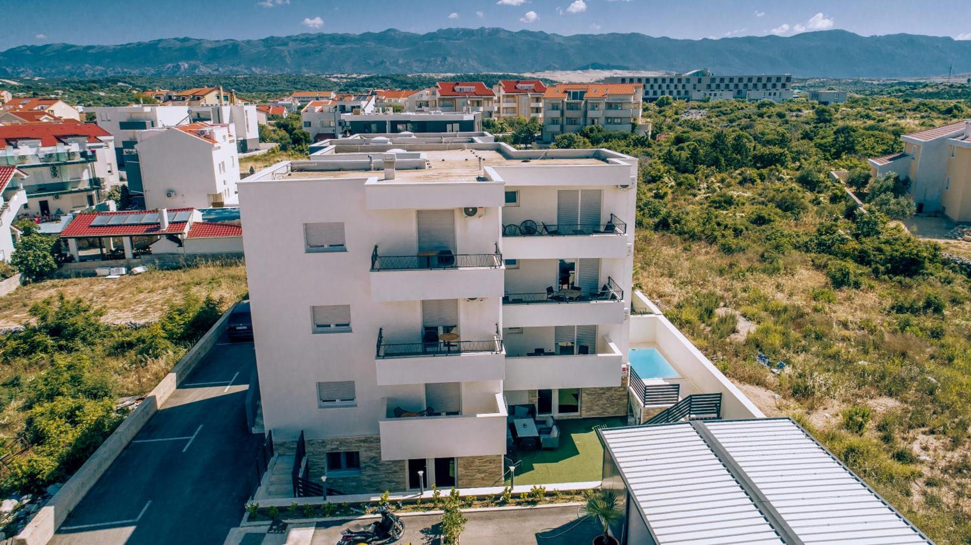 Apartment Bella Новаля Екстериор снимка