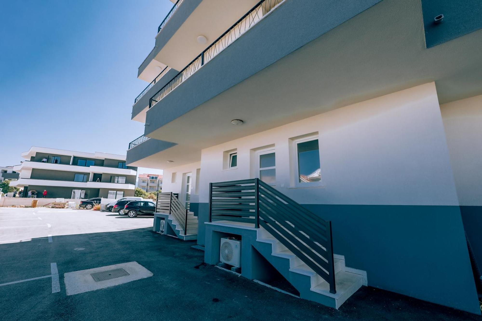 Apartment Bella Новаля Екстериор снимка